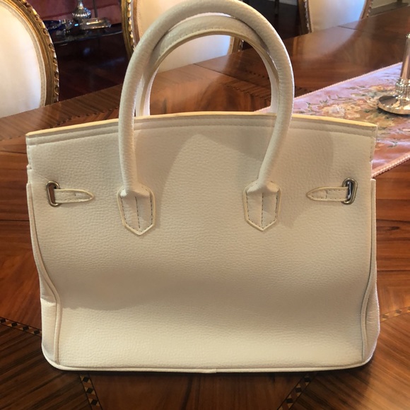 White ladies fashion bag - Picture 2 of 5